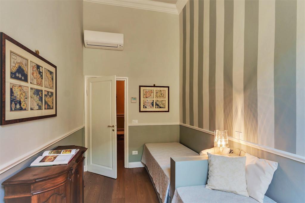 Unione Charme Apartment Florence Exterior photo